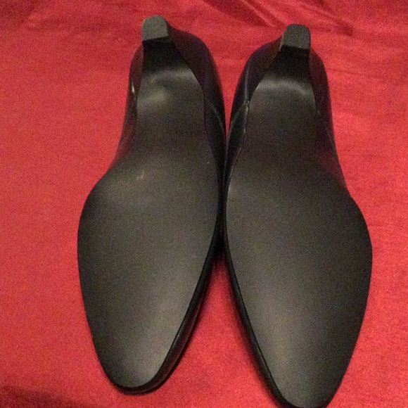 Naturalizer Women’s Joy Leather Pumps - Picture 3 of 8